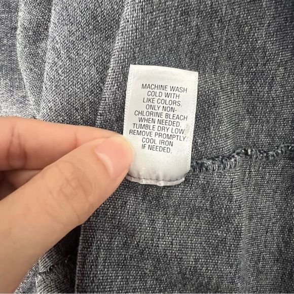 Women’s size large Blueish/Grey Croft and Barrow 3/4 sleeve shirt - Picture 9 of 10